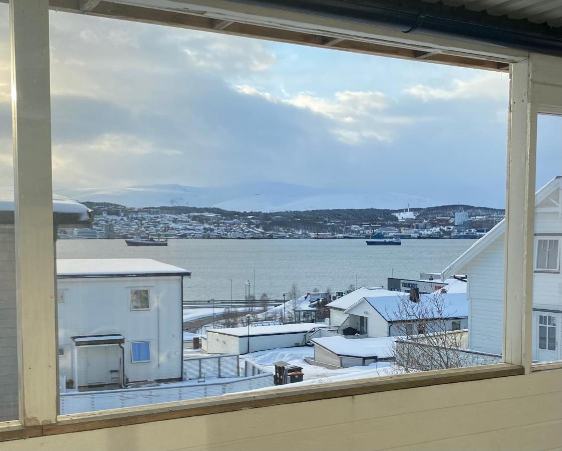 Polar Cozy Apartment - With View And Free Parking Тромсё Экстерьер фото