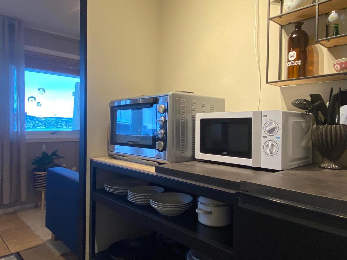 Polar Cozy Apartment - With View And Free Parking Тромсё Экстерьер фото